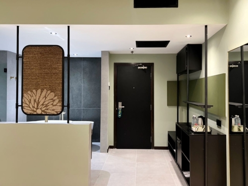 EmeraldRoom2