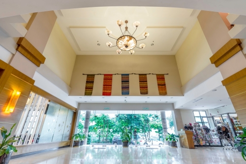 3-Lobby